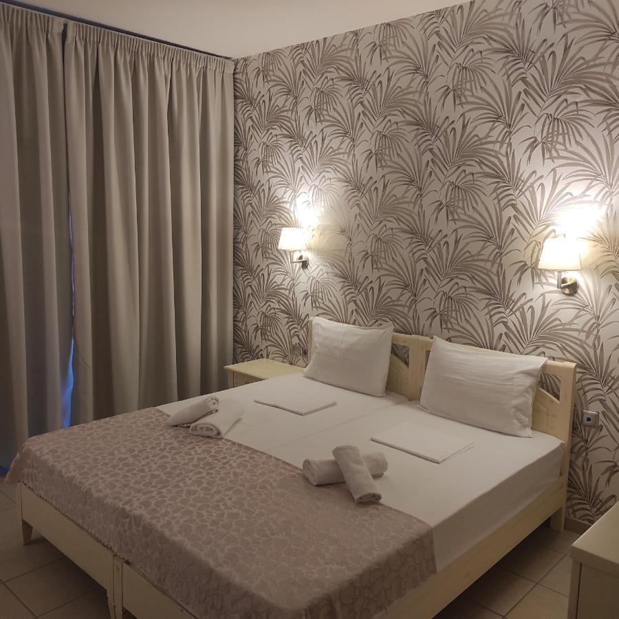 Michaelangelo Boutique Parga Hotel ภายนอก รูปภาพ