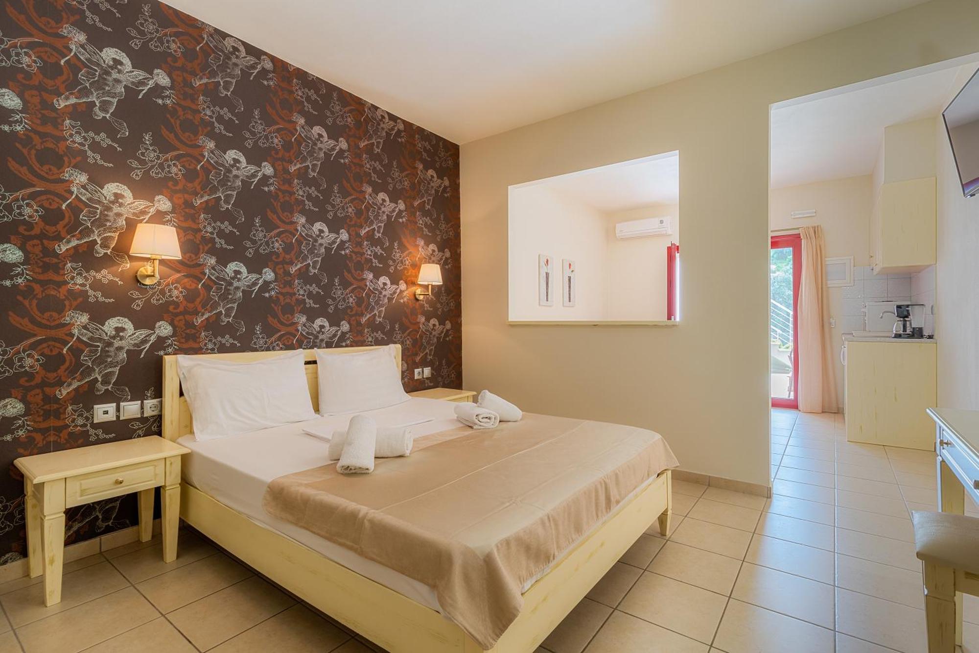 Michaelangelo Boutique Parga Hotel ภายนอก รูปภาพ