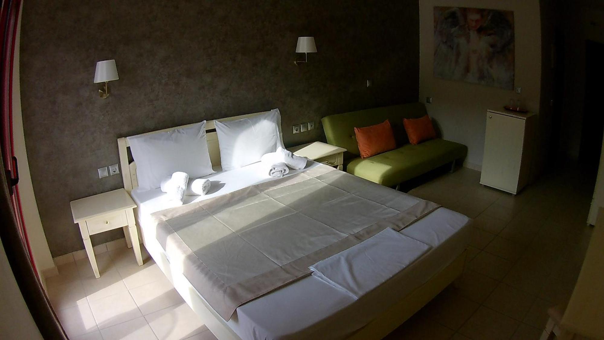 Michaelangelo Boutique Parga Hotel ภายนอก รูปภาพ