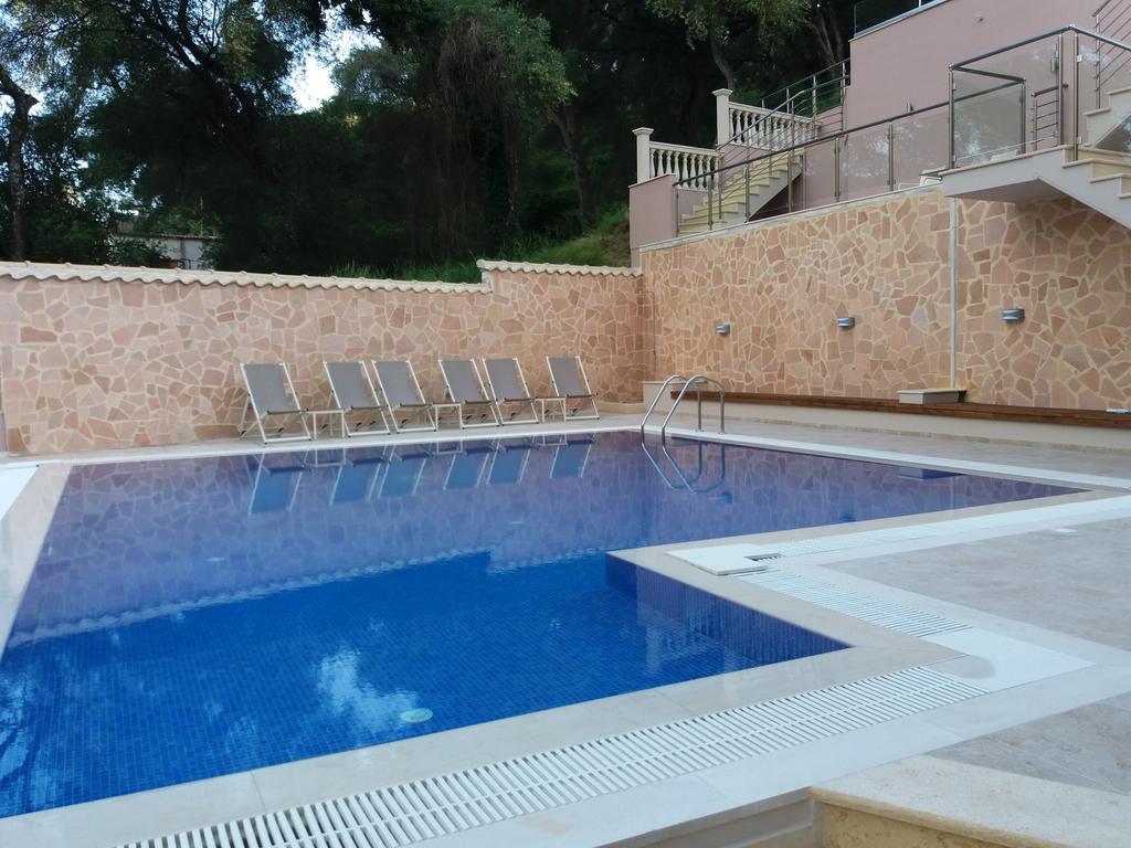 Michaelangelo Boutique Parga Hotel ภายนอก รูปภาพ
